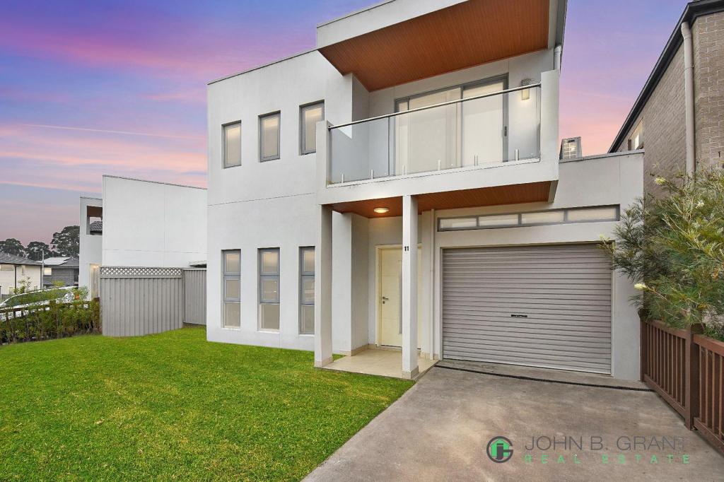 11 BOWAGA CCT, VILLAWOOD, NSW 2163