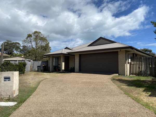 7 BIANCA CT, TORQUAY, QLD 4655
