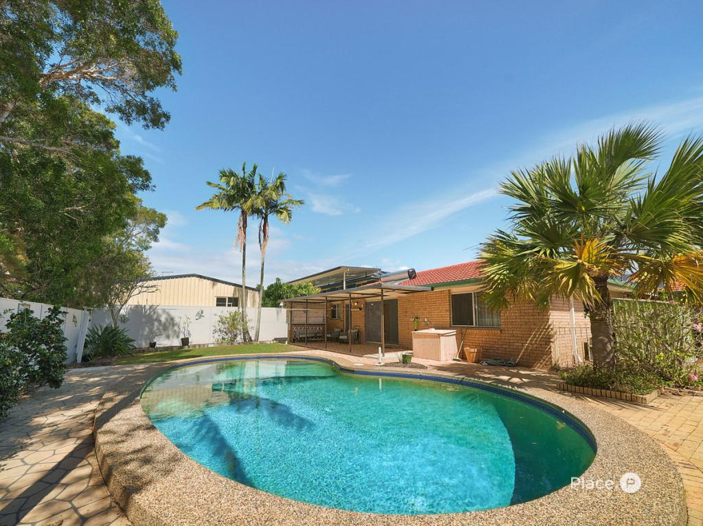 34 La Salle Dr, Newport, QLD 4020