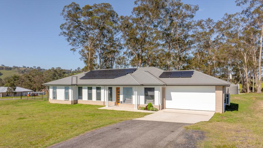 5 Burrawang Cl, East Gresford, NSW 2311