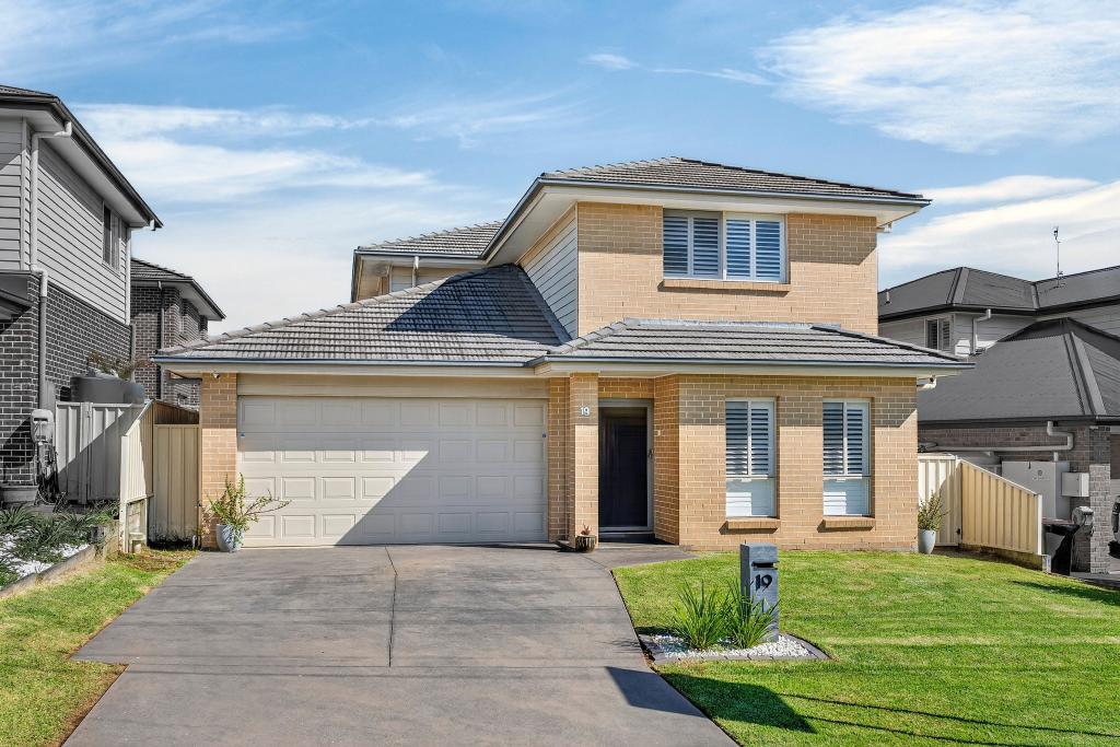 19 Elizabeth Cl, Appin, NSW 2560