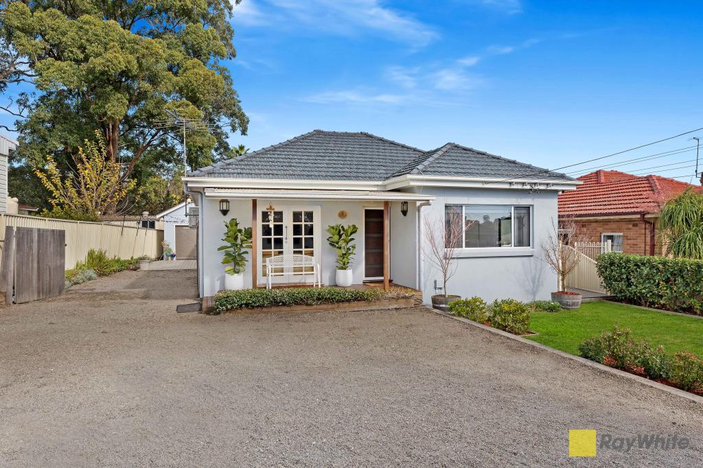 4 Wall Park Ave, Seven Hills, NSW 2147