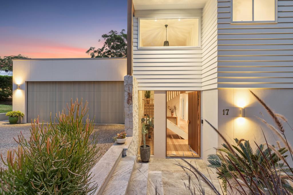 17 Hillside Rd, Avoca Beach, NSW 2251
