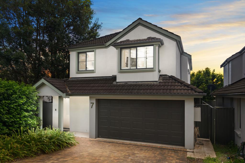 7 Saliba Cl, Kellyville, NSW 2155