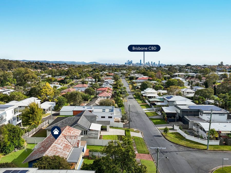 55 Sebring St, Holland Park West, QLD 4121