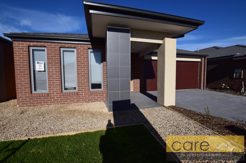 20 SWALLOWTAIL AVE, CLYDE NORTH, VIC 3978