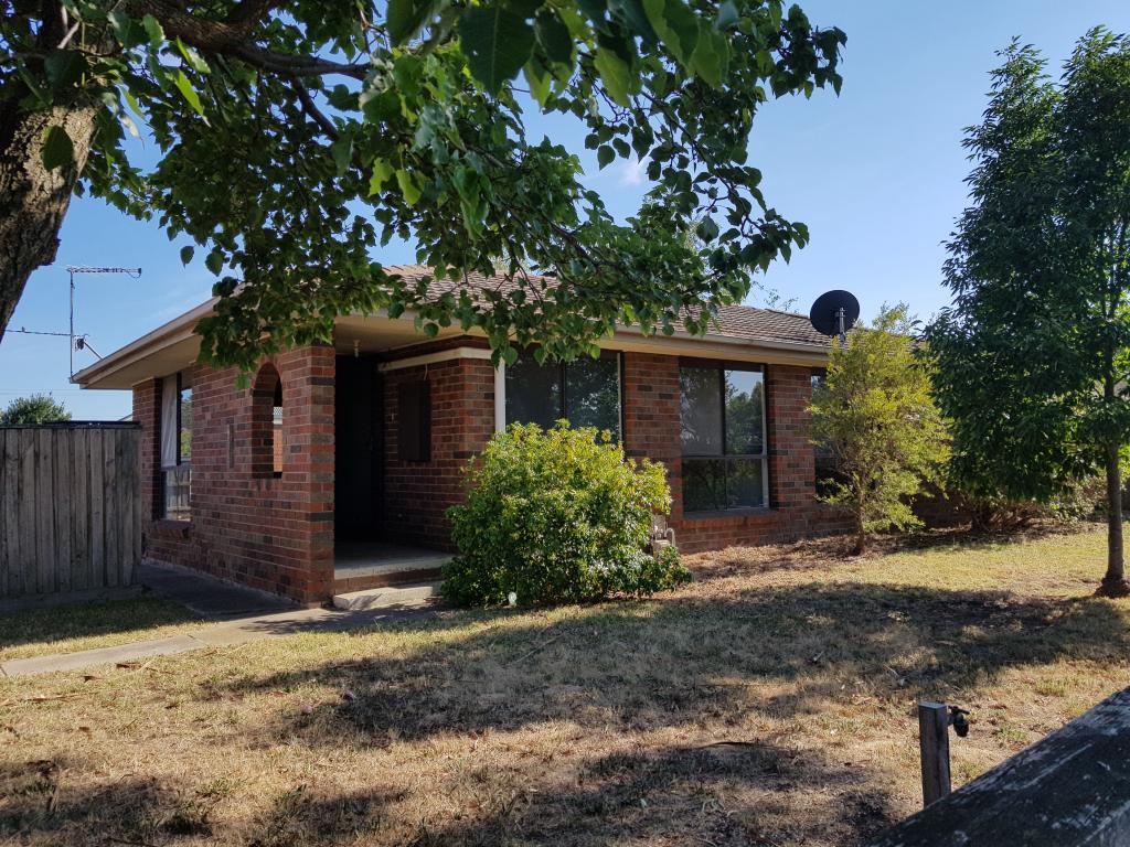 14 Hamilton St, Riddells Creek, VIC 3431