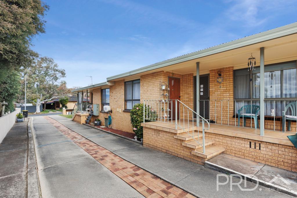 2/3 Anderson Pl, Tumut, NSW 2720