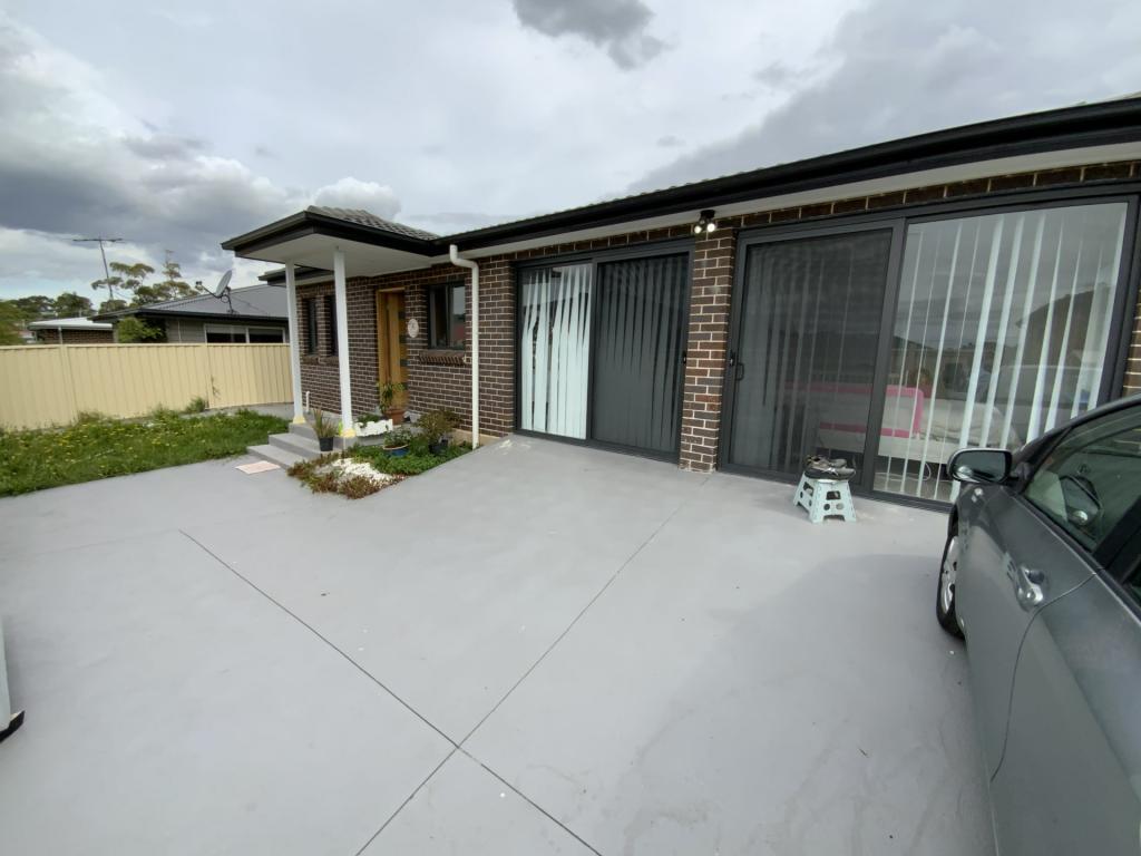 30A GRAHAM AVE, CASULA, NSW 2170