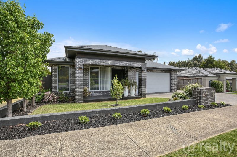 47 Empire Ave, Drouin, VIC 3818