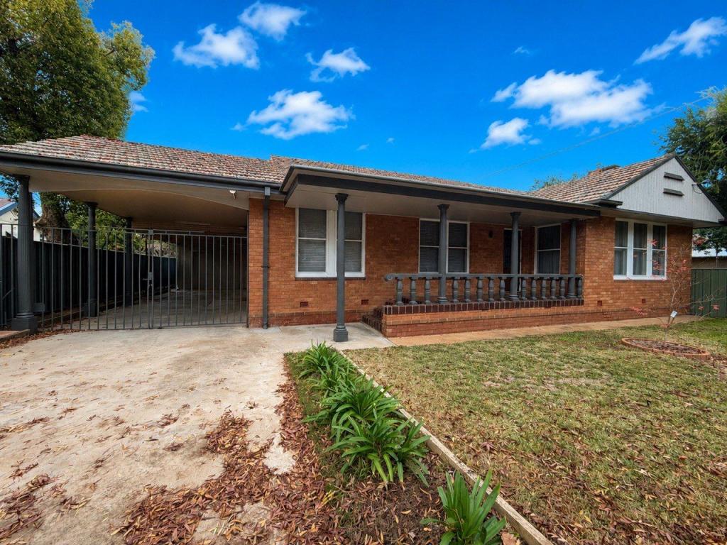 17a Oxford St, Forbes, NSW 2871
