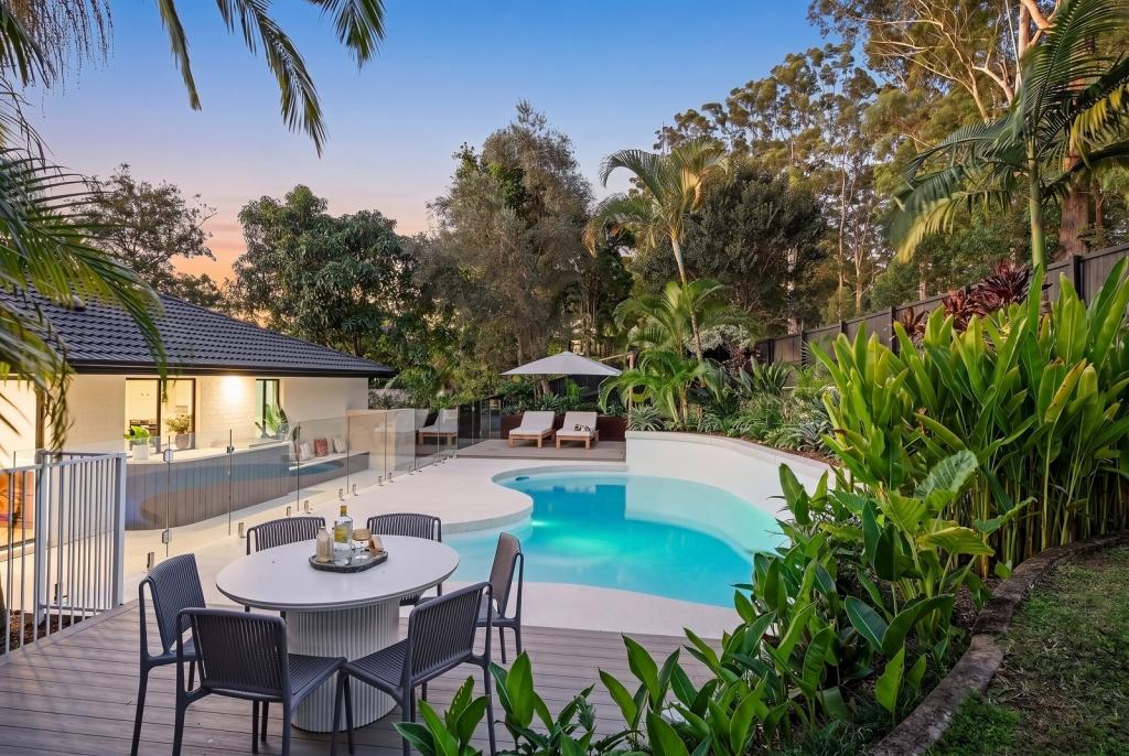 10 Ajax Ct, Currumbin Waters, QLD 4223