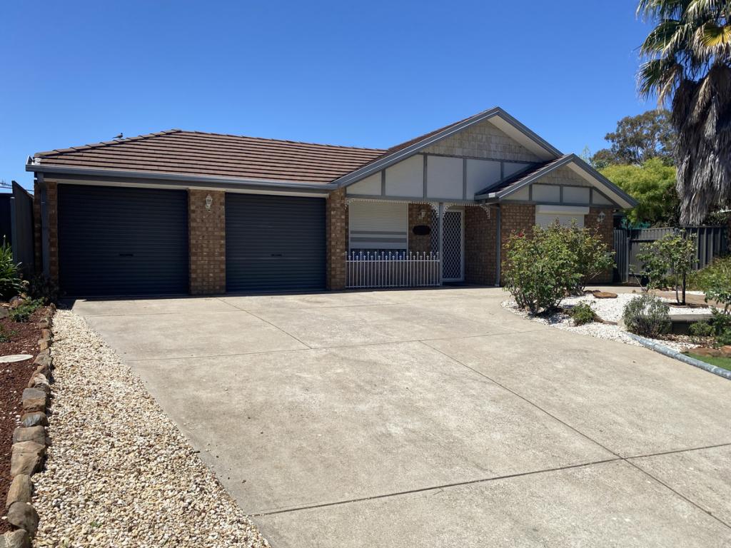 15 Pineridge Dr, Blakeview, SA 5114