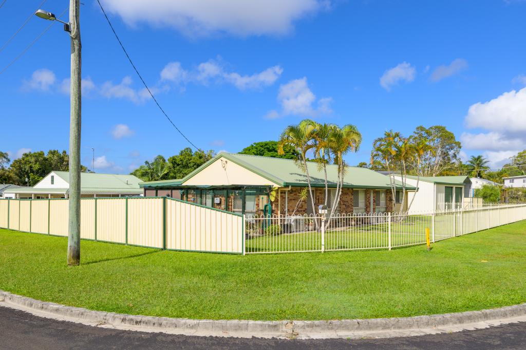 2 Essex Ct, Cooloola Cove, QLD 4580