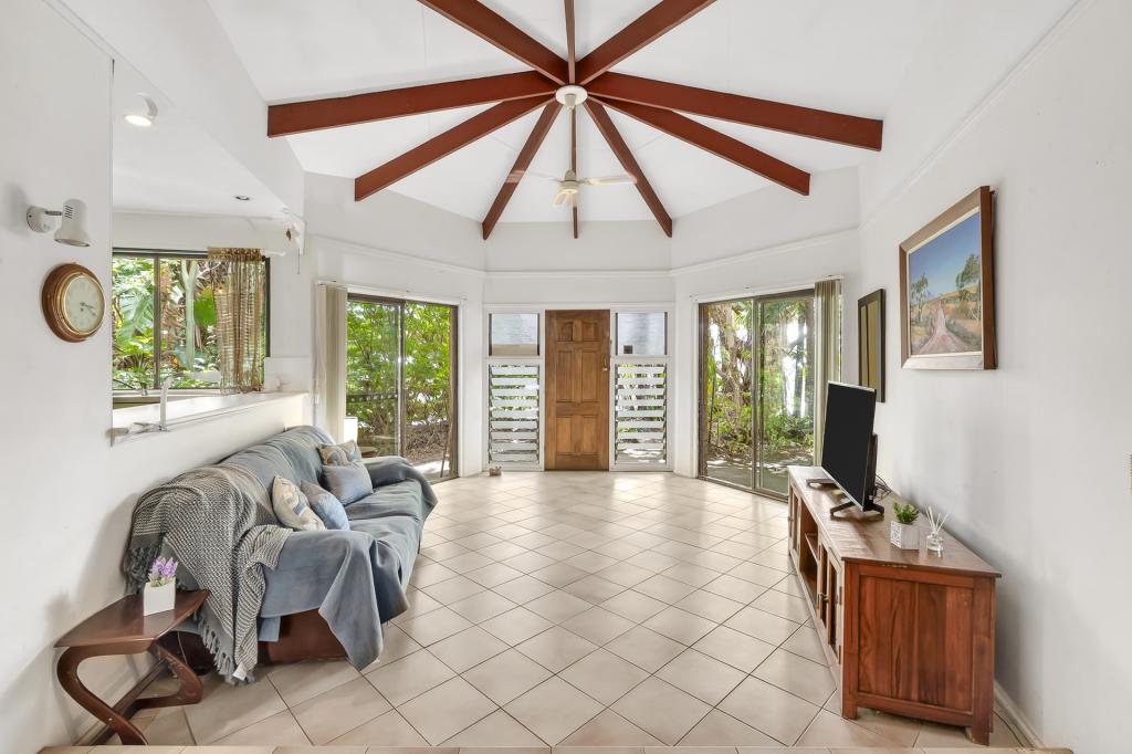 35 Lagoda Dr, Mount Coolum, QLD 4573