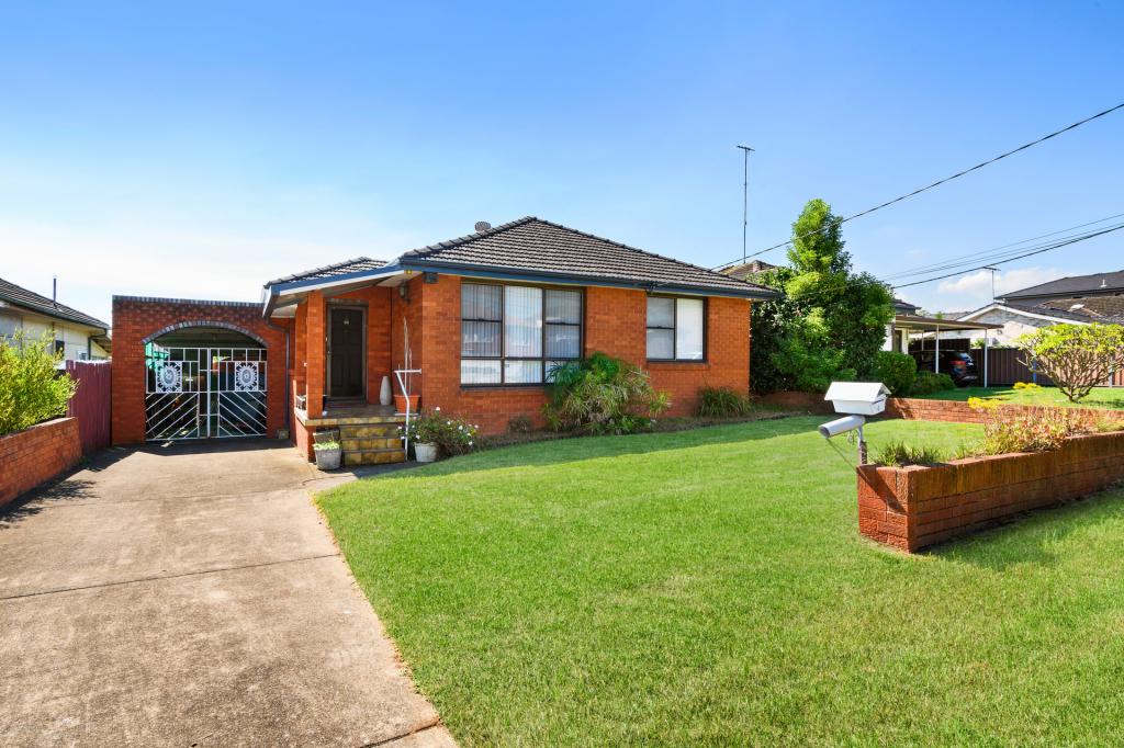 4 Gary St, Merrylands West, NSW 2160