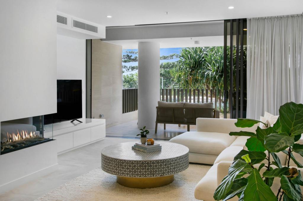 101/112 The Esp, Miami, QLD 4220