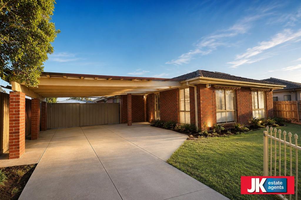 349 HEATHS RD, WERRIBEE, VIC 3030
