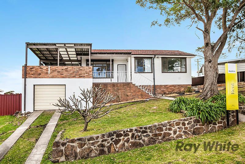 2 CLAREMONT AVE, LAKE HEIGHTS, NSW 2502