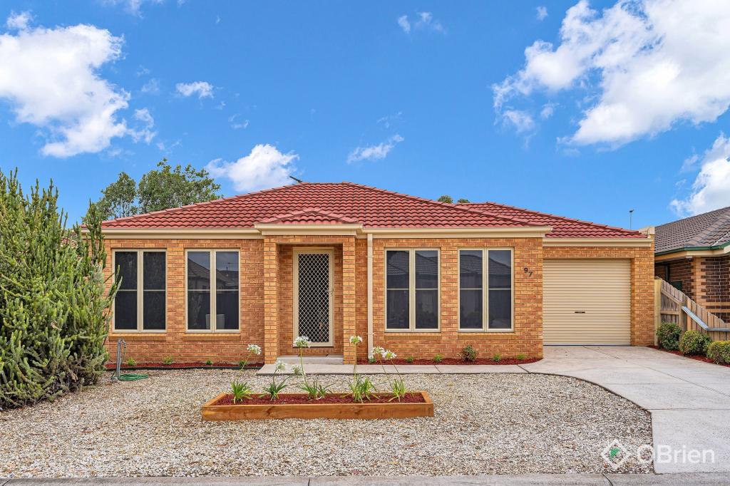 2/97 Dunvegan Dr, Kurunjang, VIC 3337