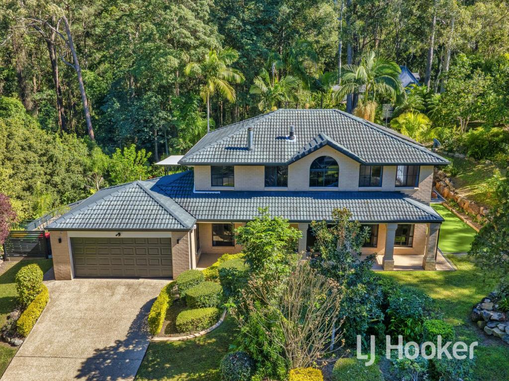 17 Lords Ave, Mount Nathan, QLD 4211
