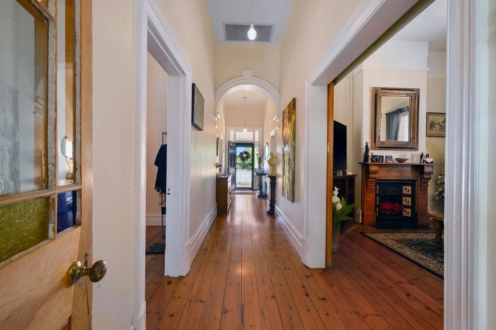 18 Fletcher Rd, Birkenhead, SA 5015