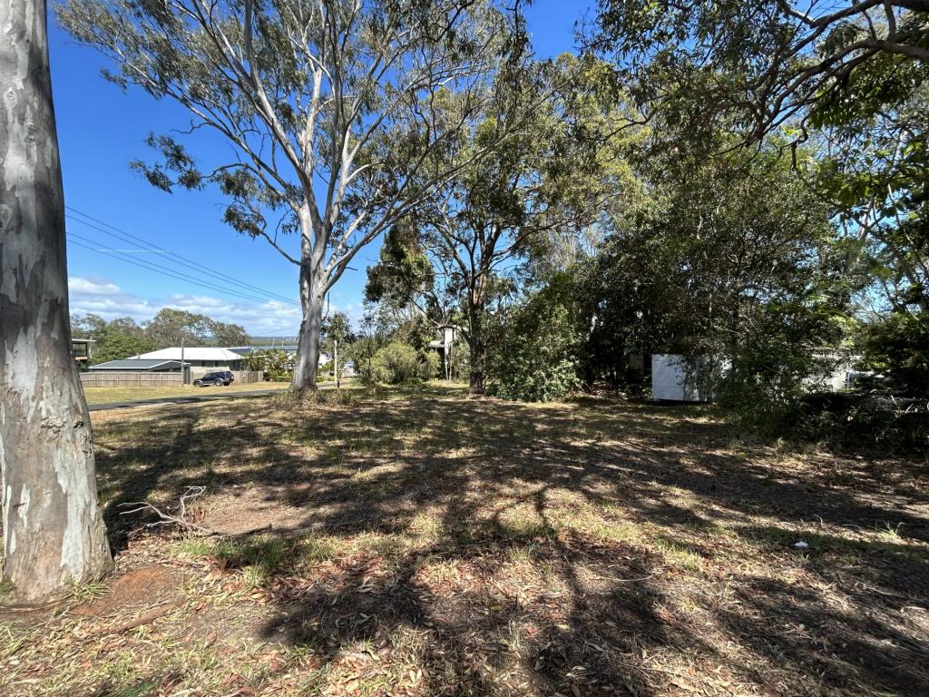 51 High Central Rd, Macleay Island, QLD 4184