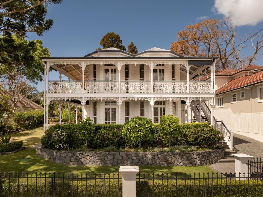 107 Crescent Rd, Hamilton, QLD 4007