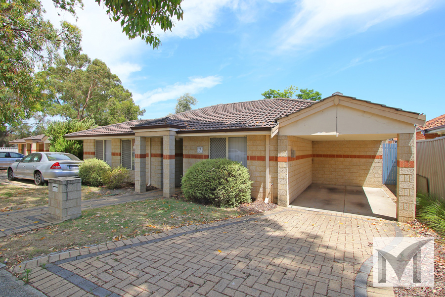 7/7 Queen St, Bentley, WA 6102