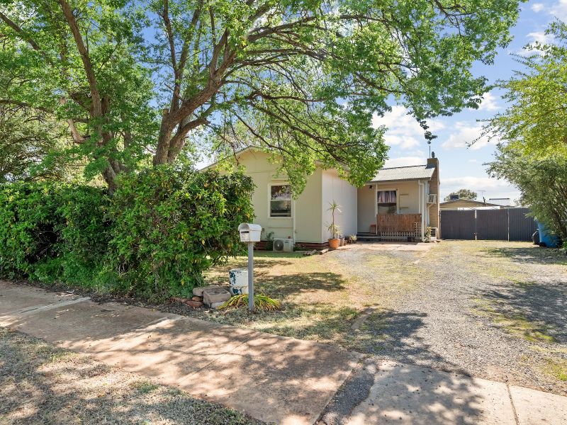 35 Gayland Rd, Elizabeth Downs, SA 5113