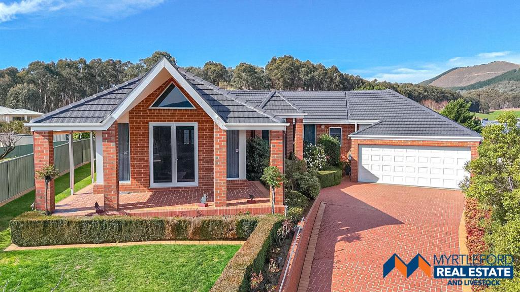 17 Thomas St, Myrtleford, VIC 3737