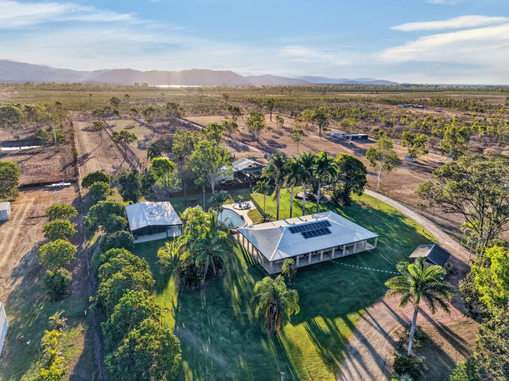 330 Black River Rd, Black River, QLD 4818