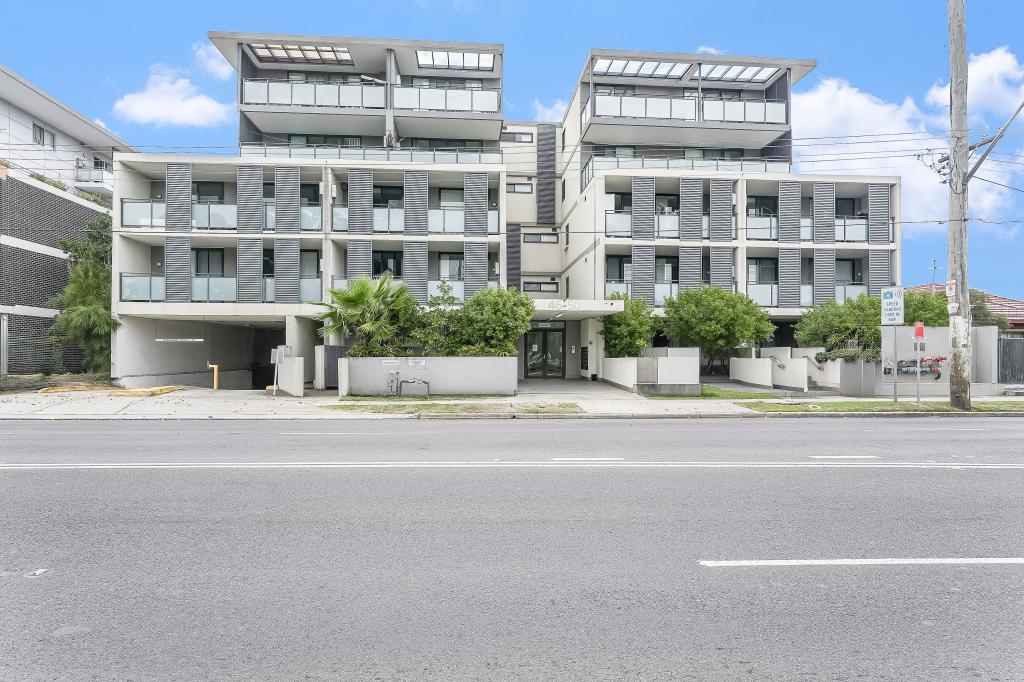 18/46 HOXTON PARK RD, LIVERPOOL, NSW 2170