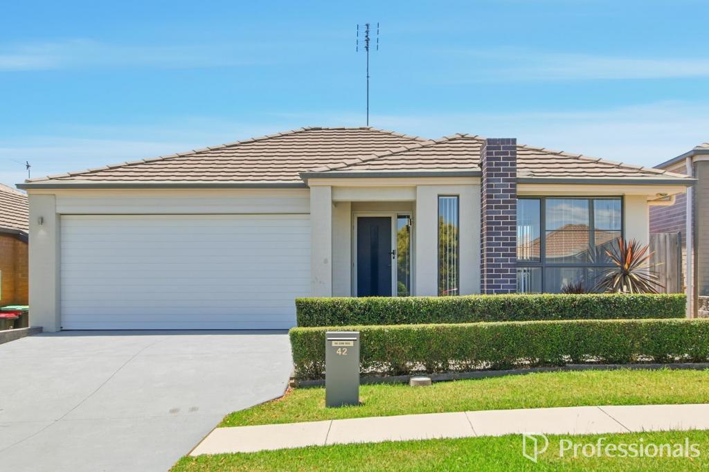 42 Delaware St, Spring Farm, NSW 2570