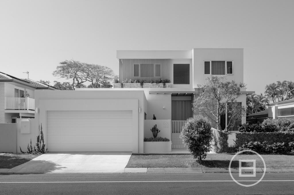 63 Surf St, Mermaid Waters, QLD 4218