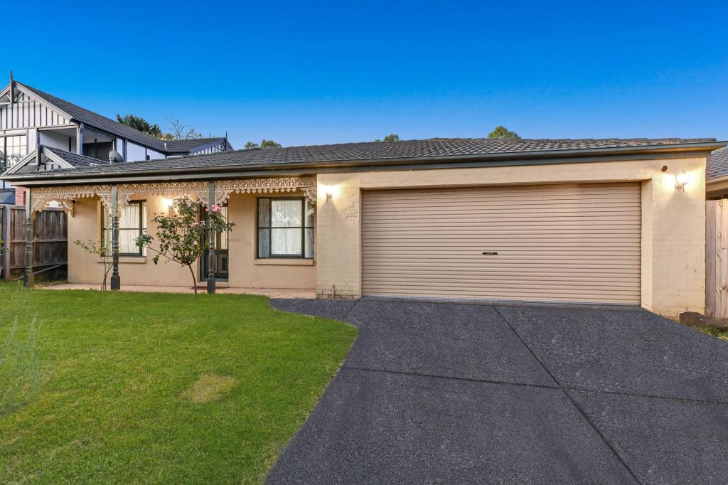 46 Warrawong Dr, Berwick, VIC 3806