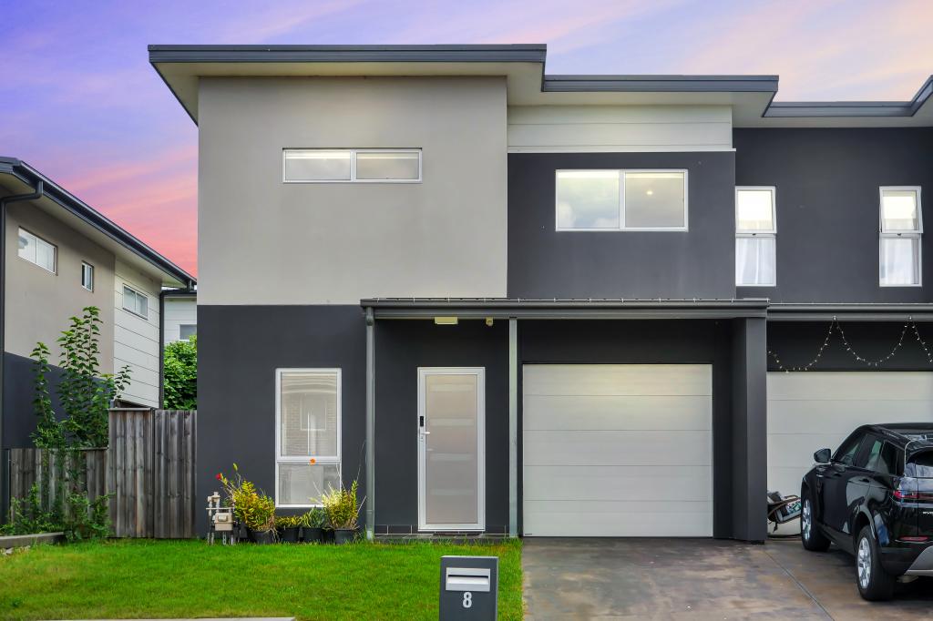 8 Mellish Pde, Glenfield, NSW 2167