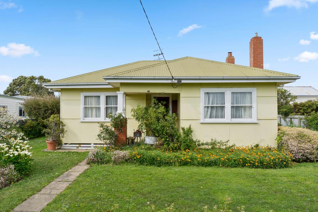 71 Parrott St, Cobden, VIC 3266