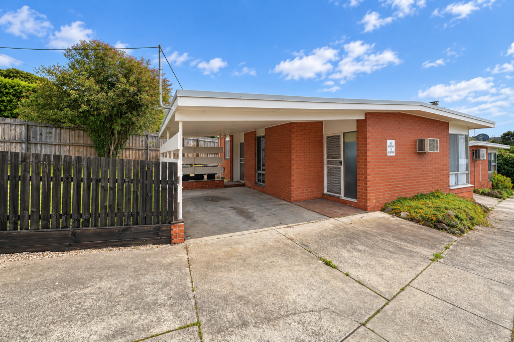 1/228 Roslyn Rd, Highton, VIC 3216