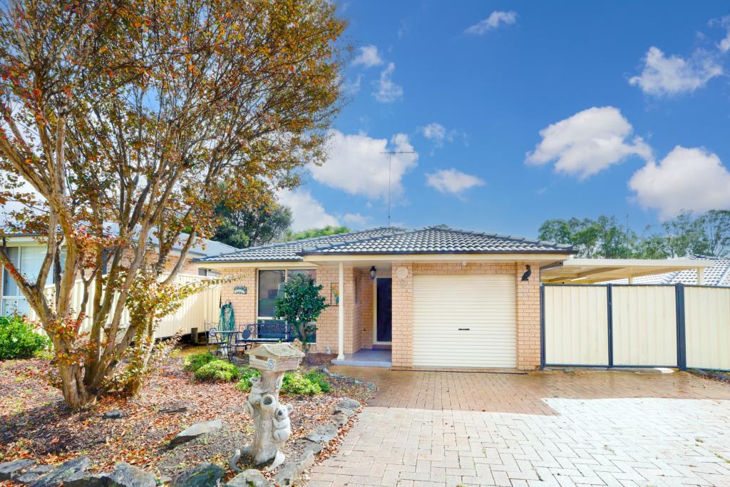8 Spinosa Pl, Glenmore Park, NSW 2745