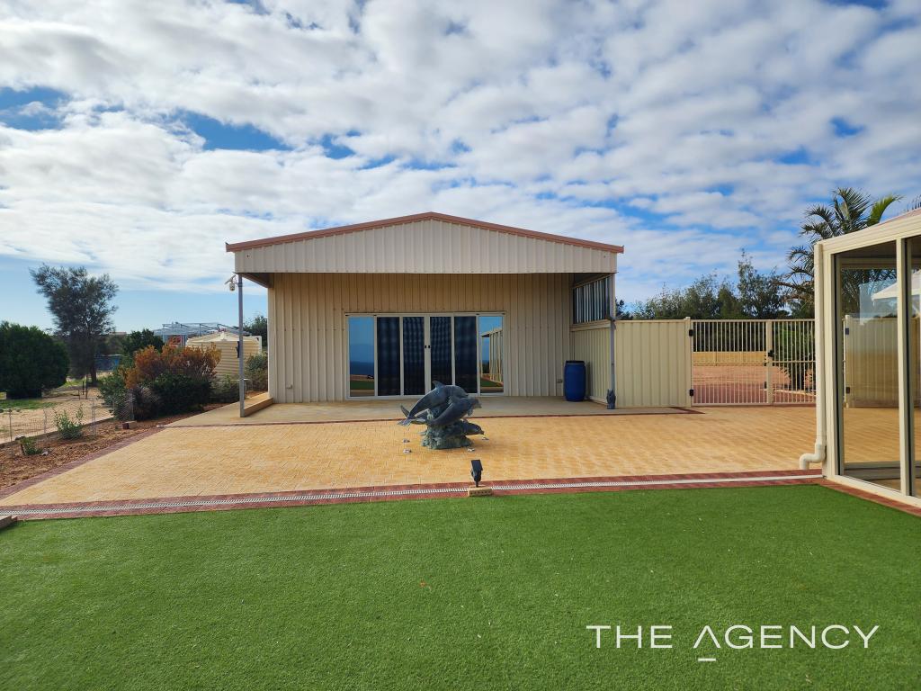 11 Explorer Ave, Kalbarri, WA 6536