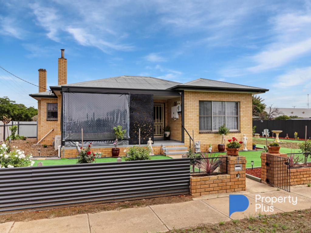10 Armstrong St, Charlton, VIC 3525