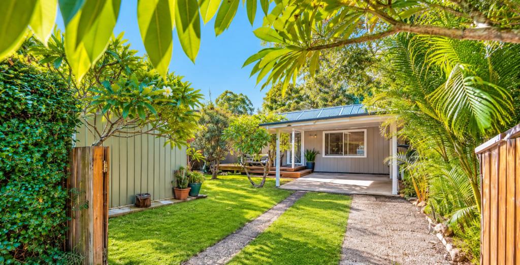 134 Mount Ettalong Rd, Umina Beach, NSW 2257