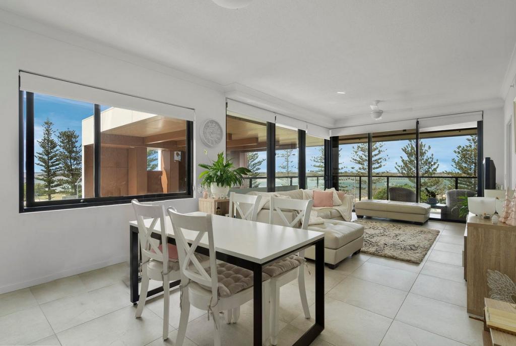 401/372 Marine Pde, Labrador, QLD 4215