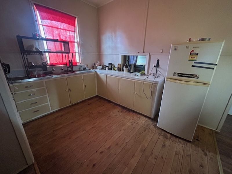 4 Stockyard St, Cunnamulla, QLD 4490