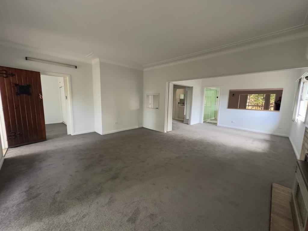 73 Jacaranda Rd, Caringbah South, NSW 2229