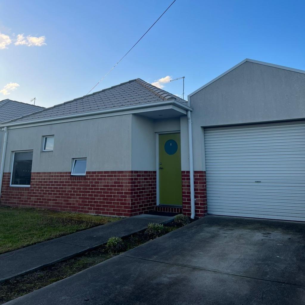 11a/5-13 Oxford St, Whittington, VIC 3219