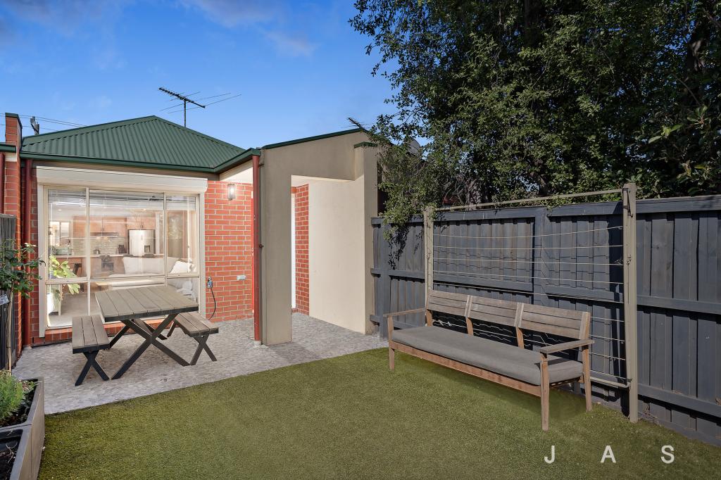 4/134 Ballarat Rd, Maidstone, VIC 3012