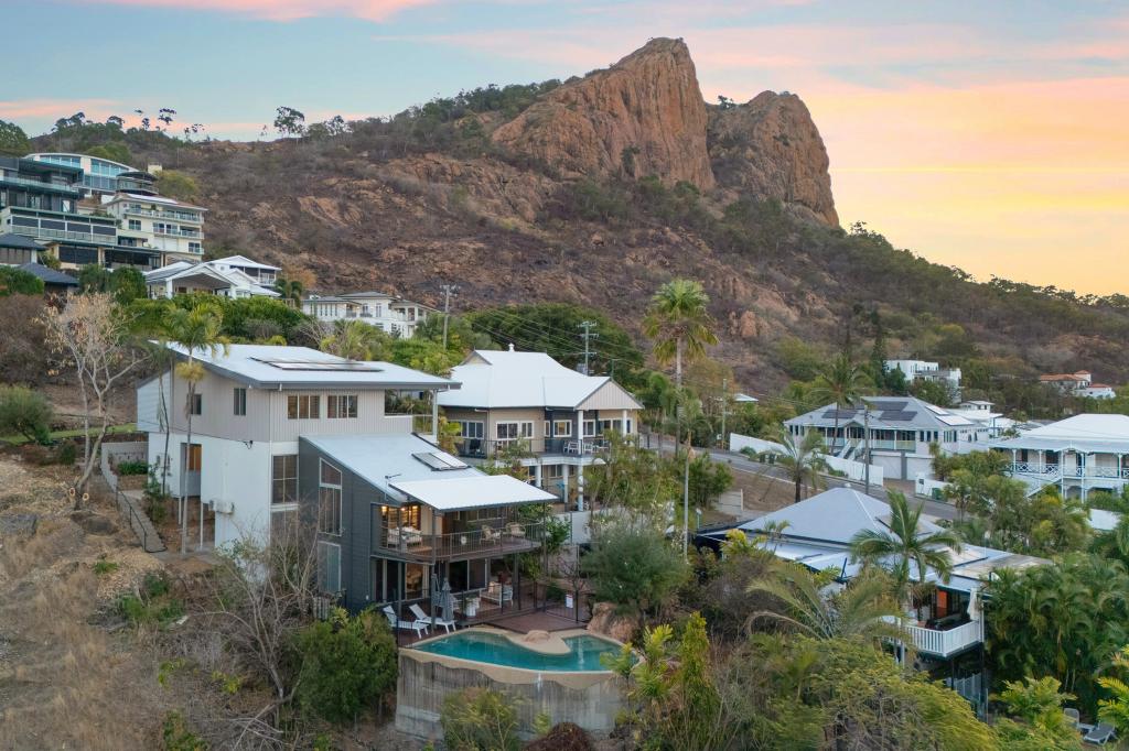 7 STANTON TCE, TOWNSVILLE CITY, QLD 4810