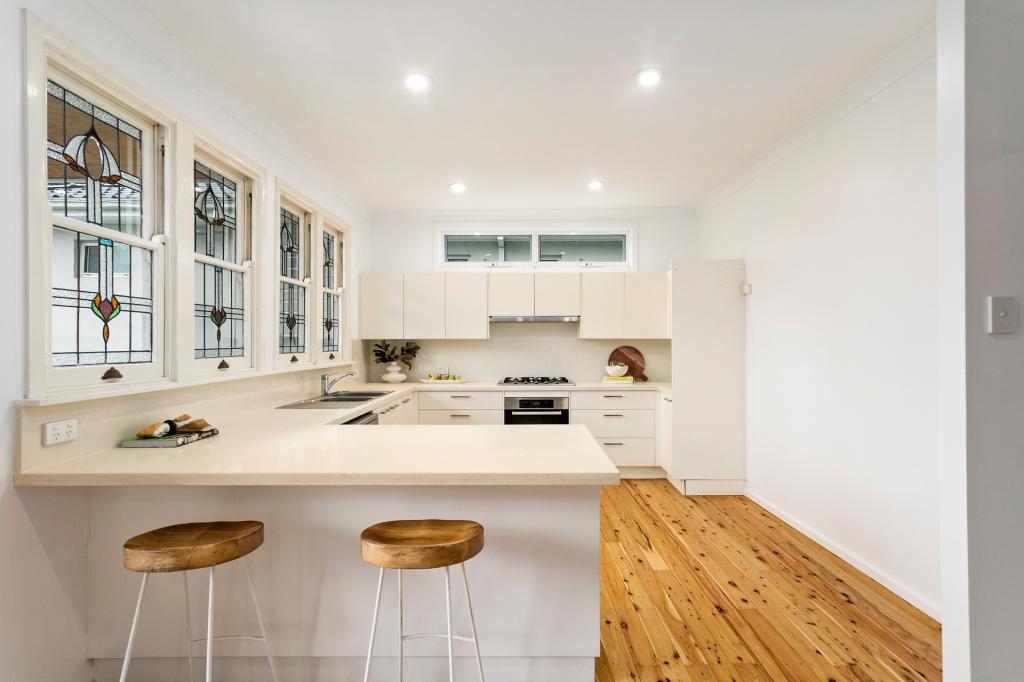 8 Byrarong Ave, Mangerton, NSW 2500
